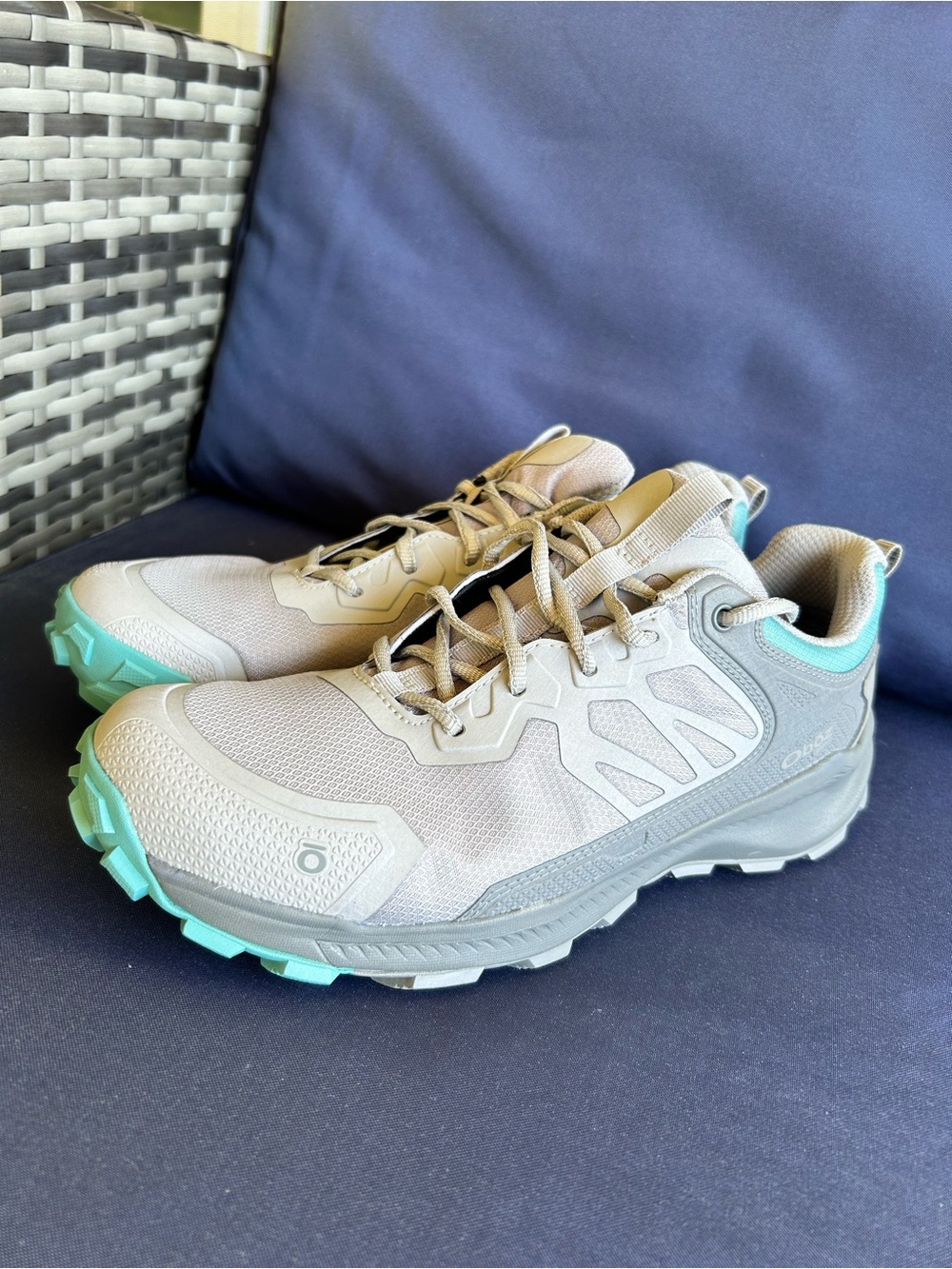 Oboz Women’s Katabatic Low Island Waterproof Hiking Shoe Sz 10